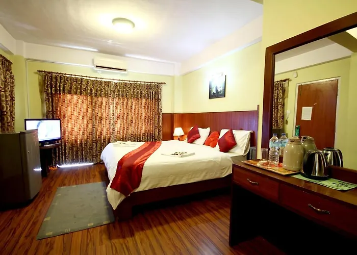 Hotel New Panda 3*